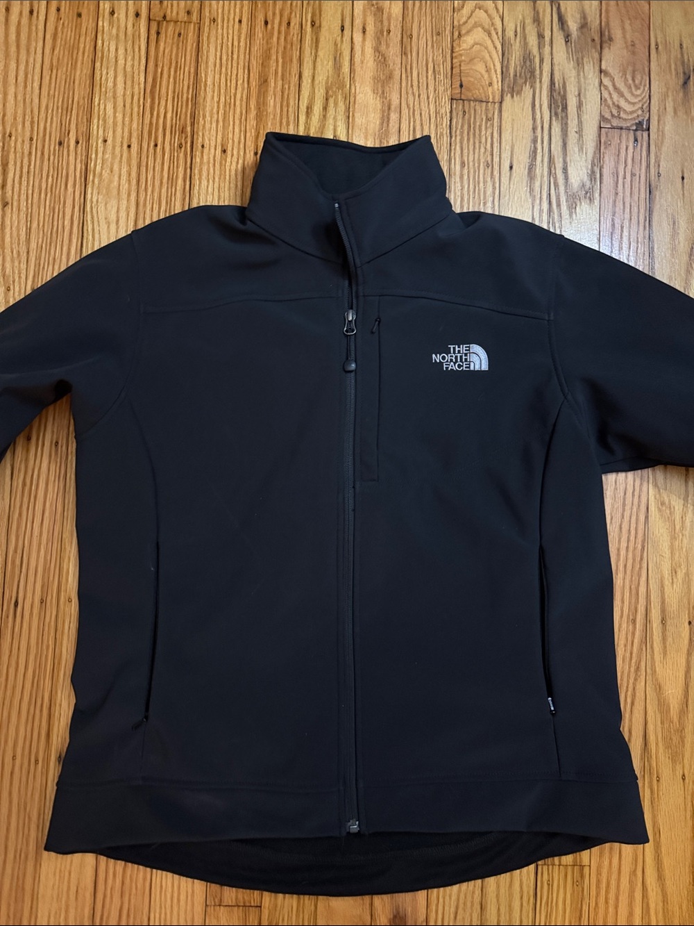 The North Face Women's Black Utility Softshell Jacket